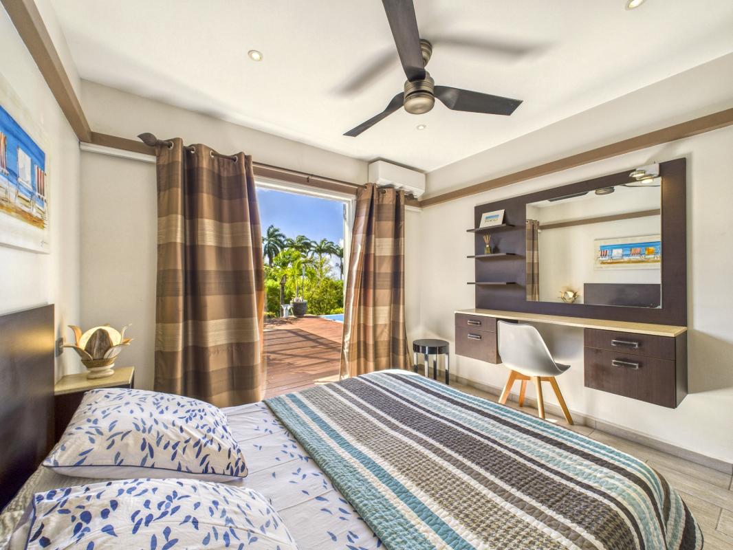 28.Location Villa piscine vue mer Saint François Guadeloupe_Suite parentale